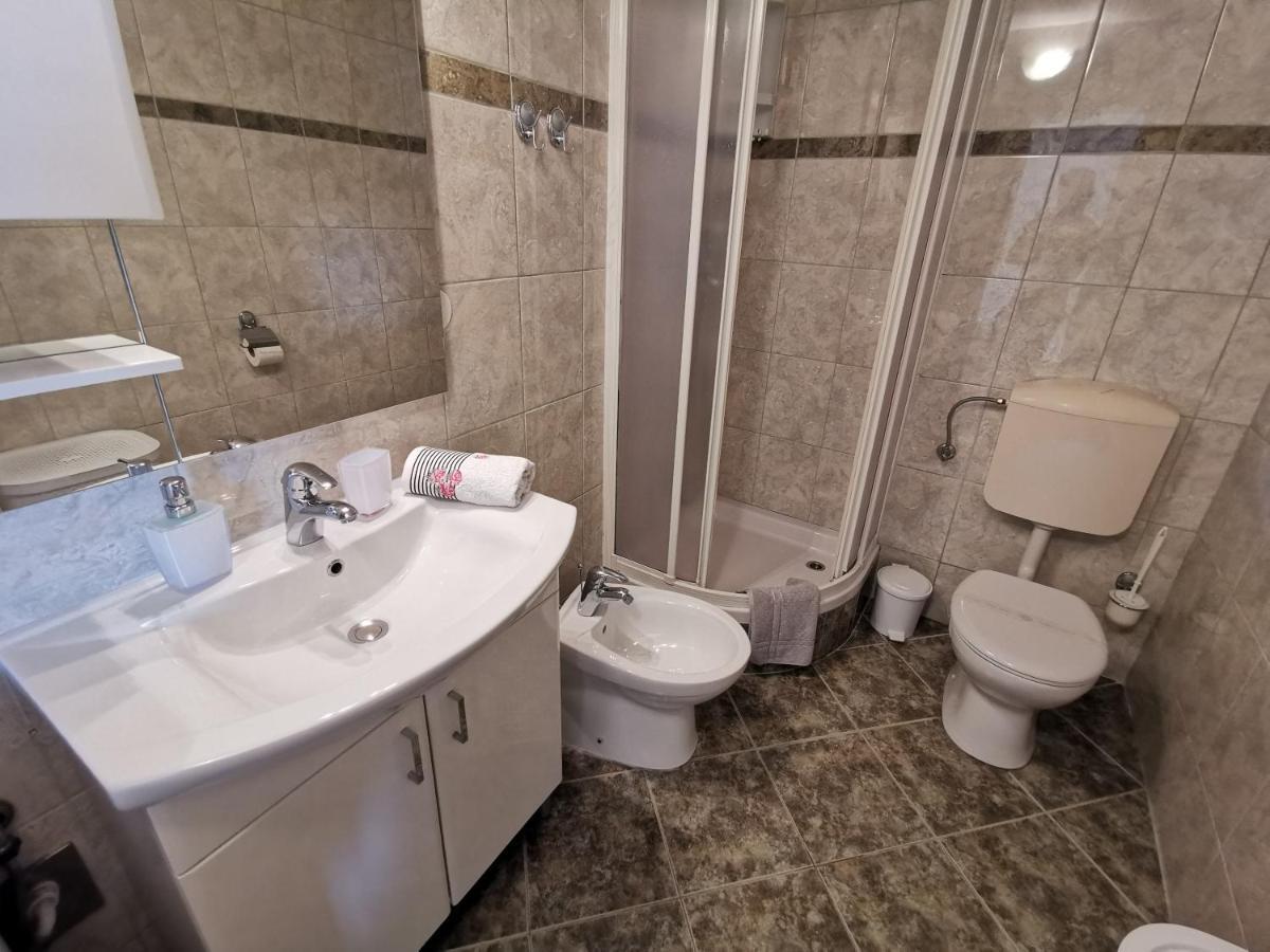 Turina Apartments มาคาร์สกา ภายนอก รูปภาพ